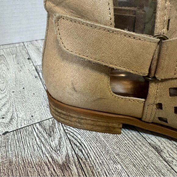 Musse & Cloud- Caila Tan Perforated Leather Ankle Boots- Sz. 38/7.5 - Picture 3 of 14